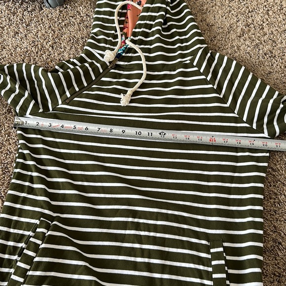 Ampersand Avenue Double Hood Hooded Sweatshirt Floral & Striped Green Medium - Picture 14 of 15